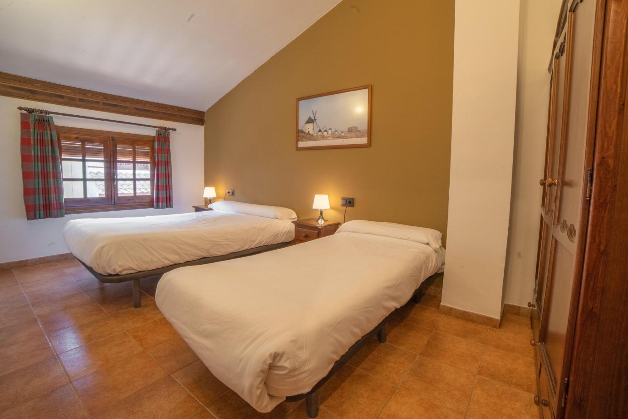 الكالا ديل جوكار Casas Rurales Los Olivos الغرفة الصورة